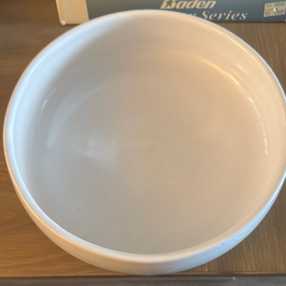 White Ceramic Bowl